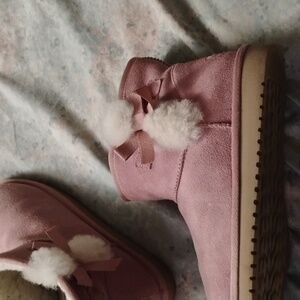 Womens Mini Booties boots Kookaburra by UGG Size 8.5 Pink